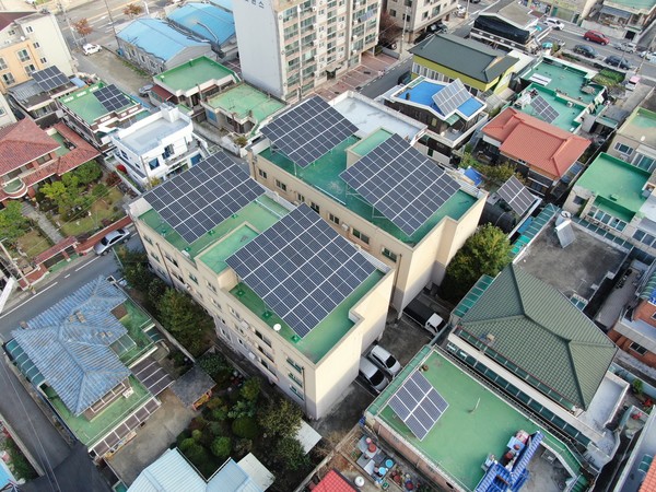 한국토지주택공사(LH)가 대전시에 위치한 매입임대주택에 햇빛발전소를 설치했다. 사진=한국토지주택공사
