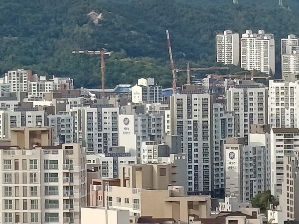  서울시 서대문구 아파트 단지. 사진=박현군 기자