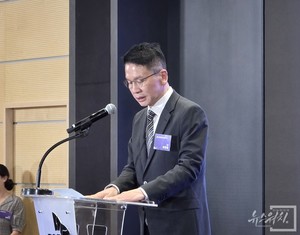 [초점] '리밸런싱 완수' 최창원 가고...새 SK수펙스 수장 올까 - 뉴스 썸네일 이미지